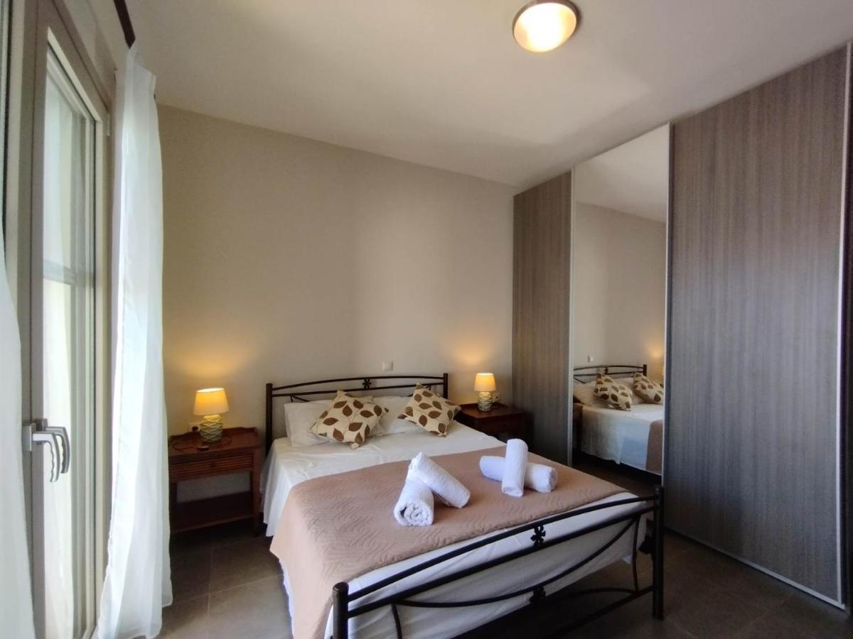 Angelos Apartments Каравомилос Экстерьер фото